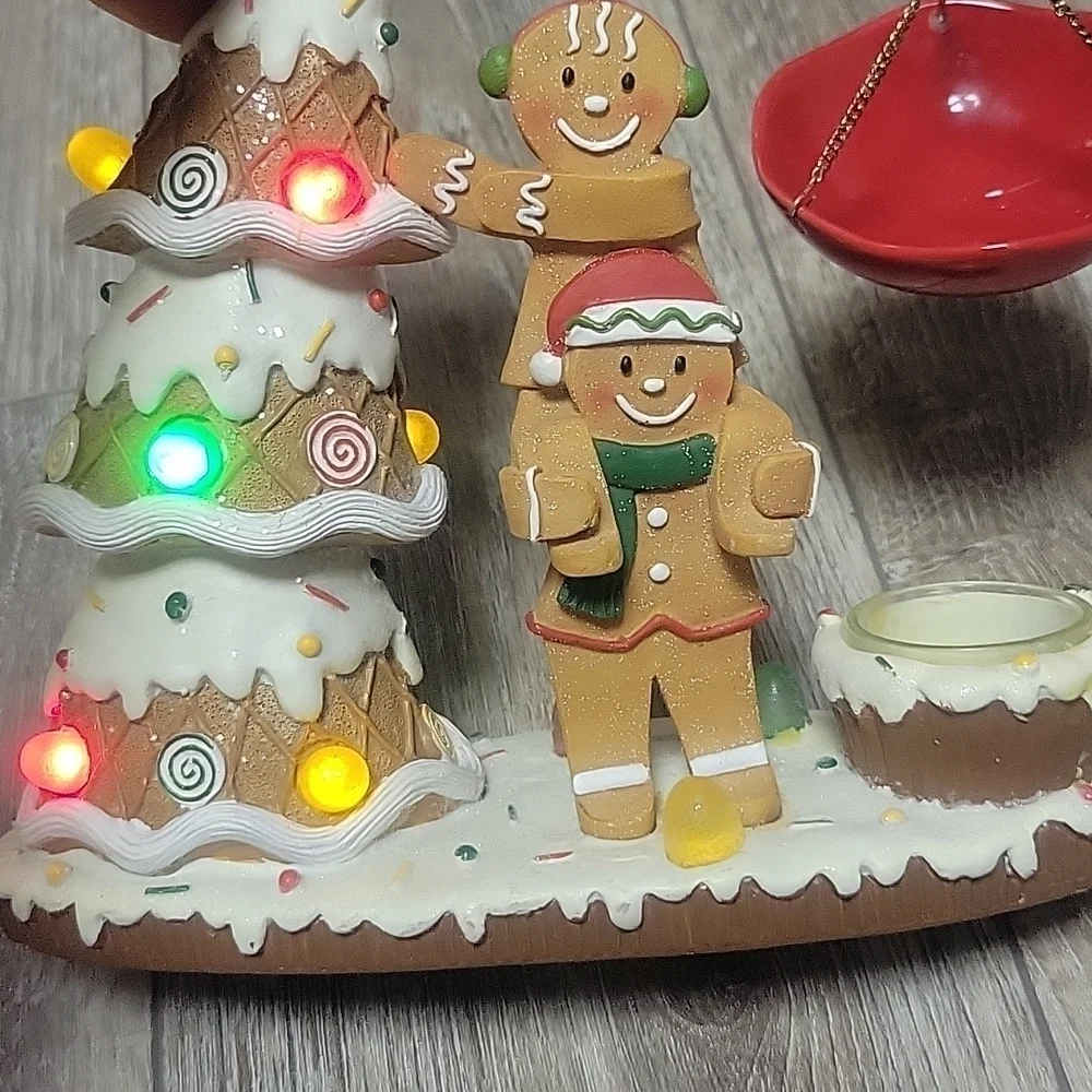 Yankee Candle Light Up Gingerbread and Christmas Tree Wax Melt
